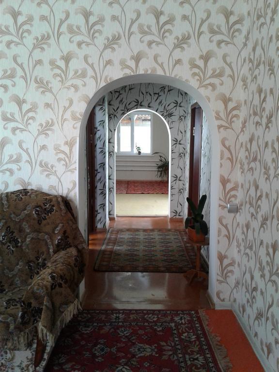 Guest House Semeynyi Karakol Exteriér fotografie